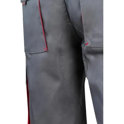 Pantaloni scurti, în două tonuri, cu buzunare multiple / Velilla / Pantaloni scurți de lucru