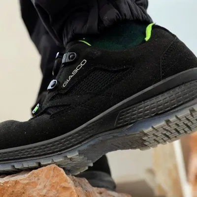 Pantofi de protecție GOTLAND NEW S1PS FO SR / Giasco / Pantofi de protecție, outdoor și de lucru