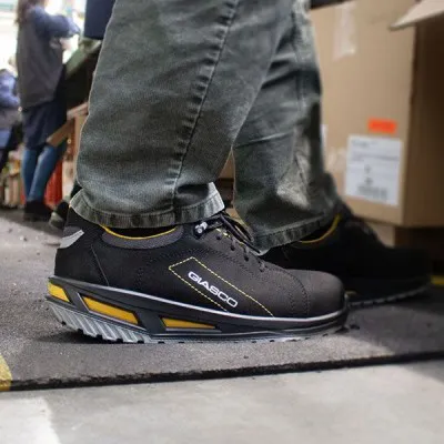 Pantofi de protecție SPORT EVO S3L FO SR ESD / Giasco / Pantofi de protecție, outdoor și de lucru