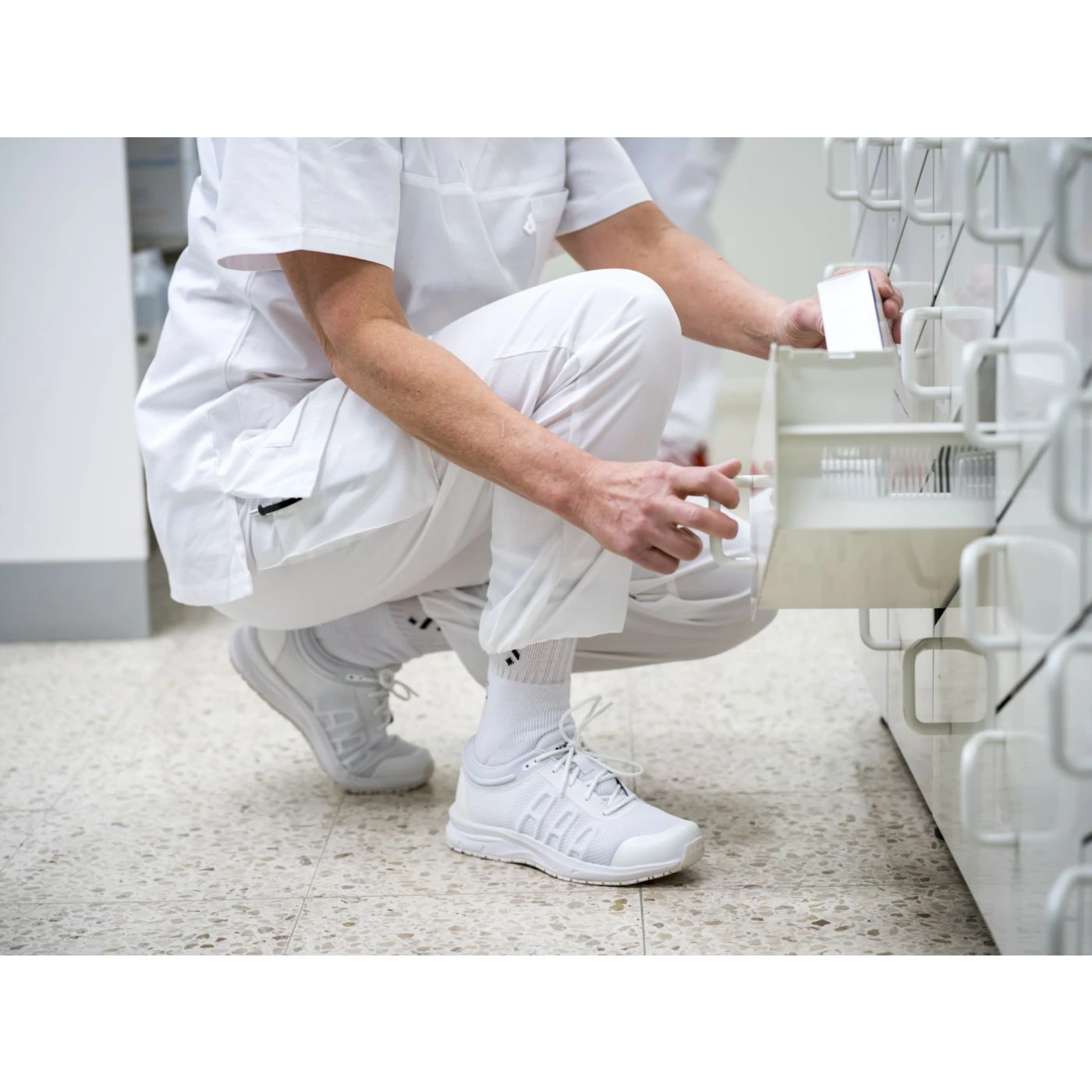 Pantofi de lucru medicali SPOC 5492 O1 SRC FO A E / Jalas / Încălțăminte medicală