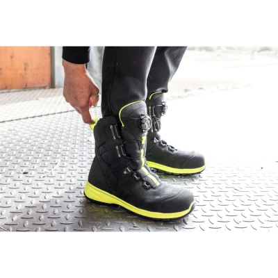 Ghete de protecție sport ZENIT EVO 7198 S3S SR CI / Jalas / Încălțăminte de protecție S3S