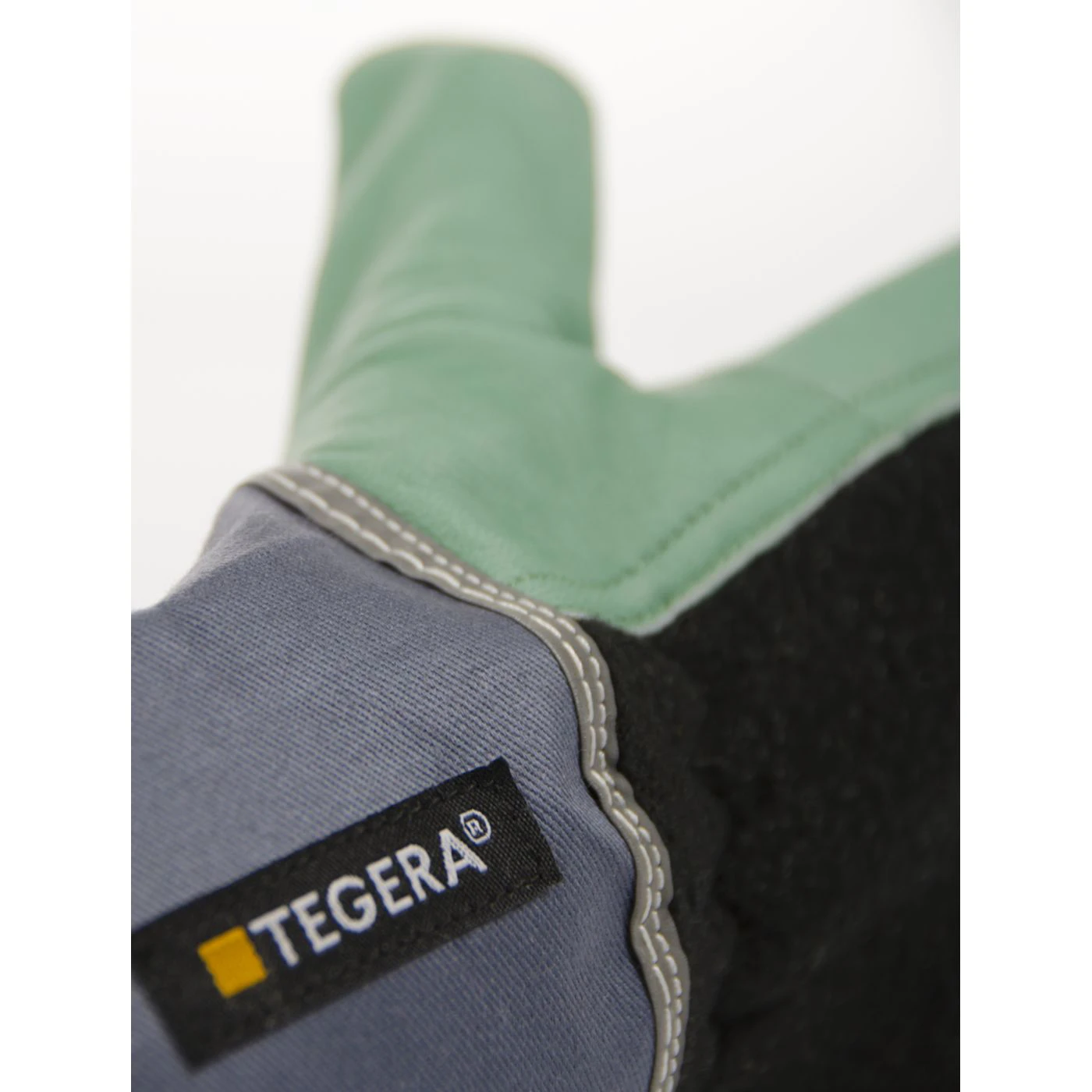 Mănuși pentru lucrări diverse și dificile TEGERA 690 / Tegera / Mănuși pentru lucrări diverse