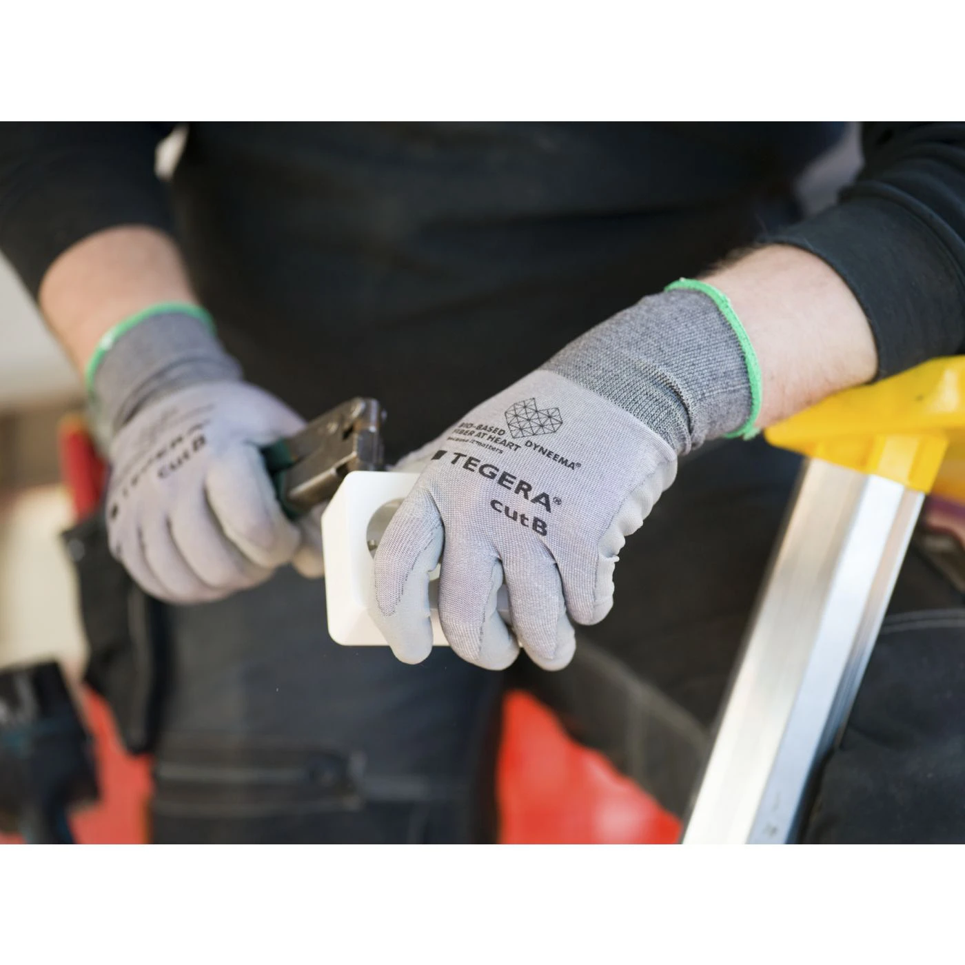 Mănuși de protecție TEGERA 909 / Tegera / Mănuși de protecție antităiere, antiînțepare