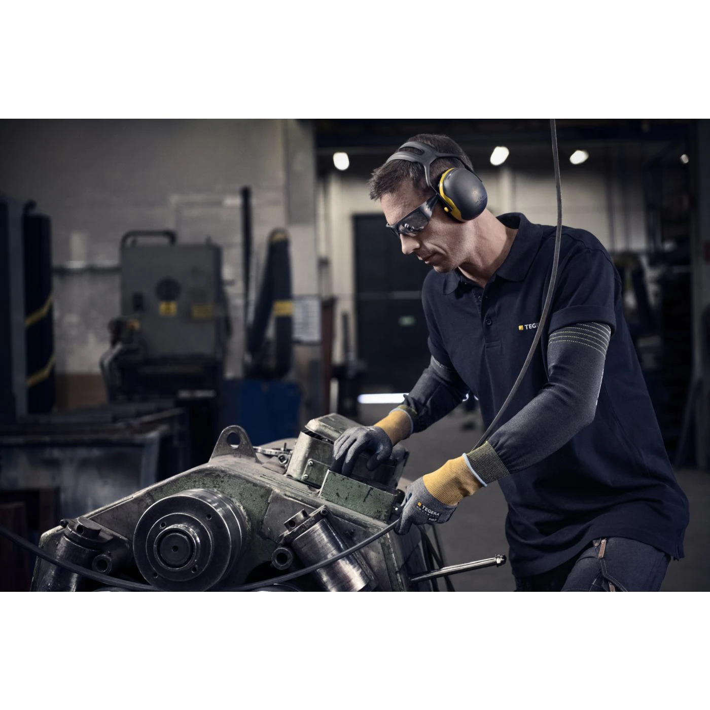 Mâneca de protecție la tăiere TEGERA 70 / Tegera / Mâneci de protecție