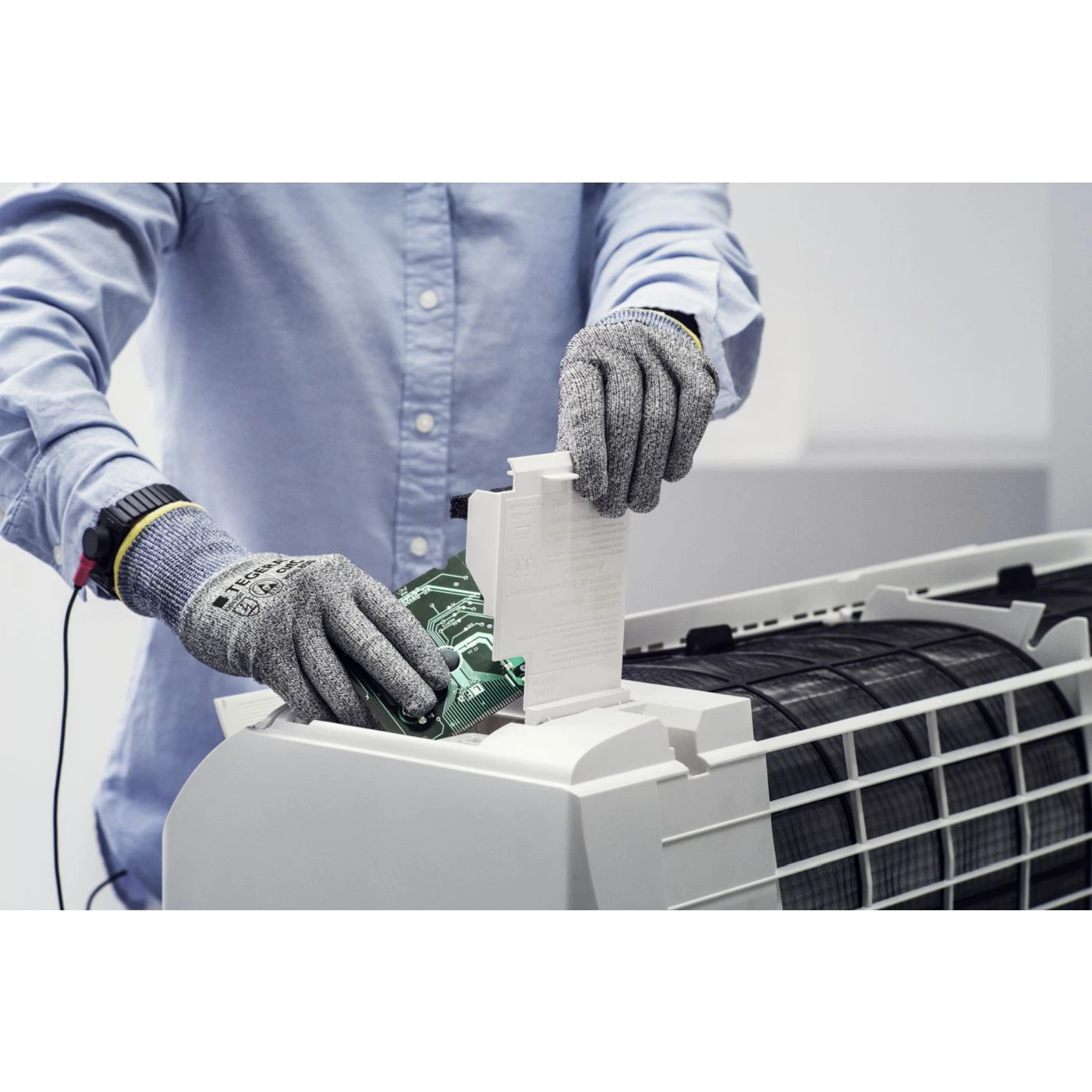 Mănuși rezistente la tăiere TEGERA 806 / Tegera / Mănuși de protecție antităiere, antiînțepare