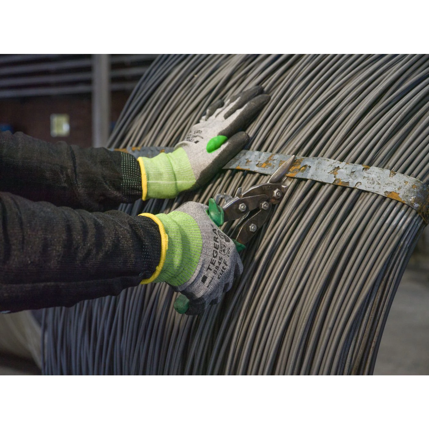 Mănuși rezistente la tăiere TEGERA 8845 / Tegera / Mănuși de protecție antităiere, antiînțepare