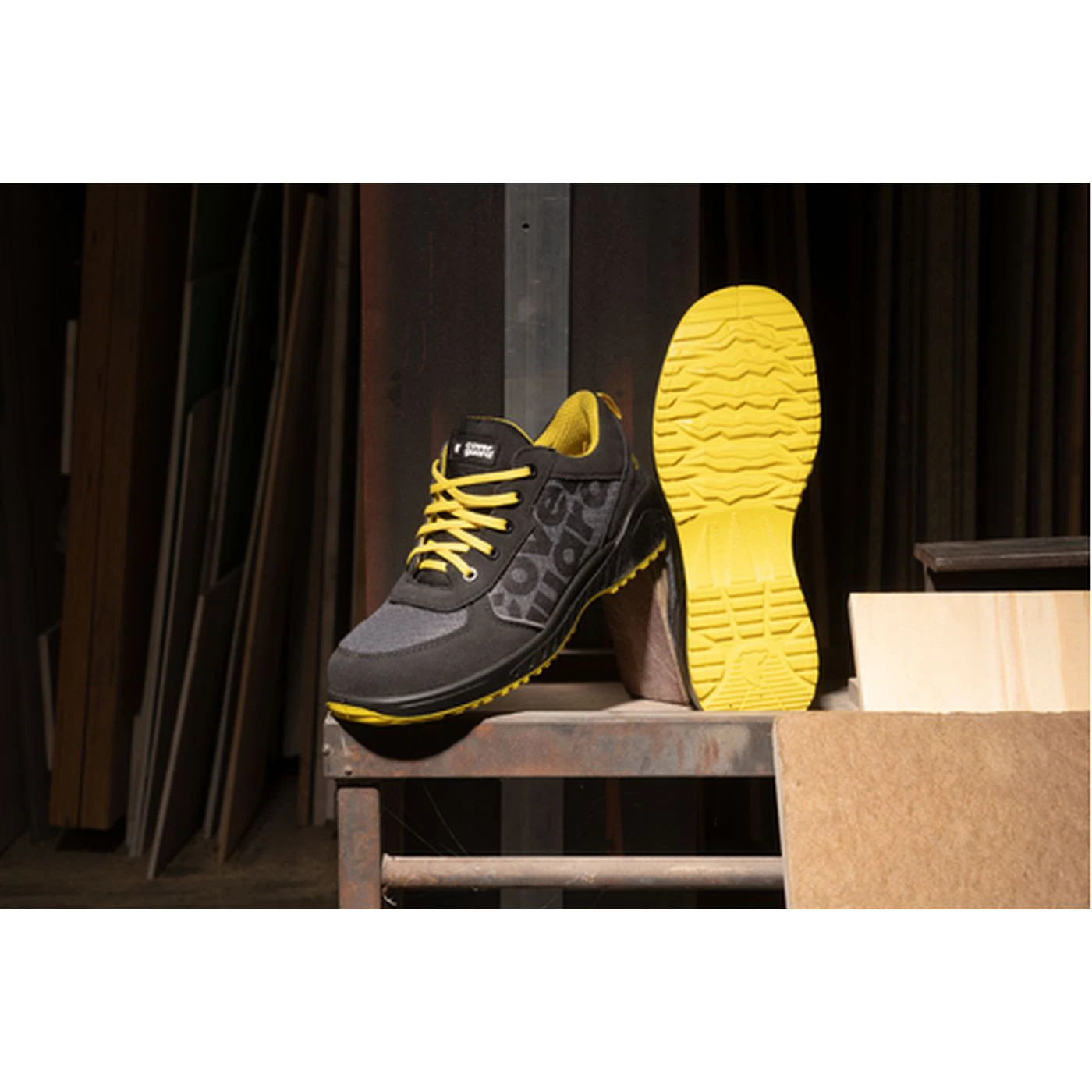 Pantofi de protecție sport CLAW SWIFT LOW S1P SRC ESD / Coverguard / Încălțăminte de protecție S1P