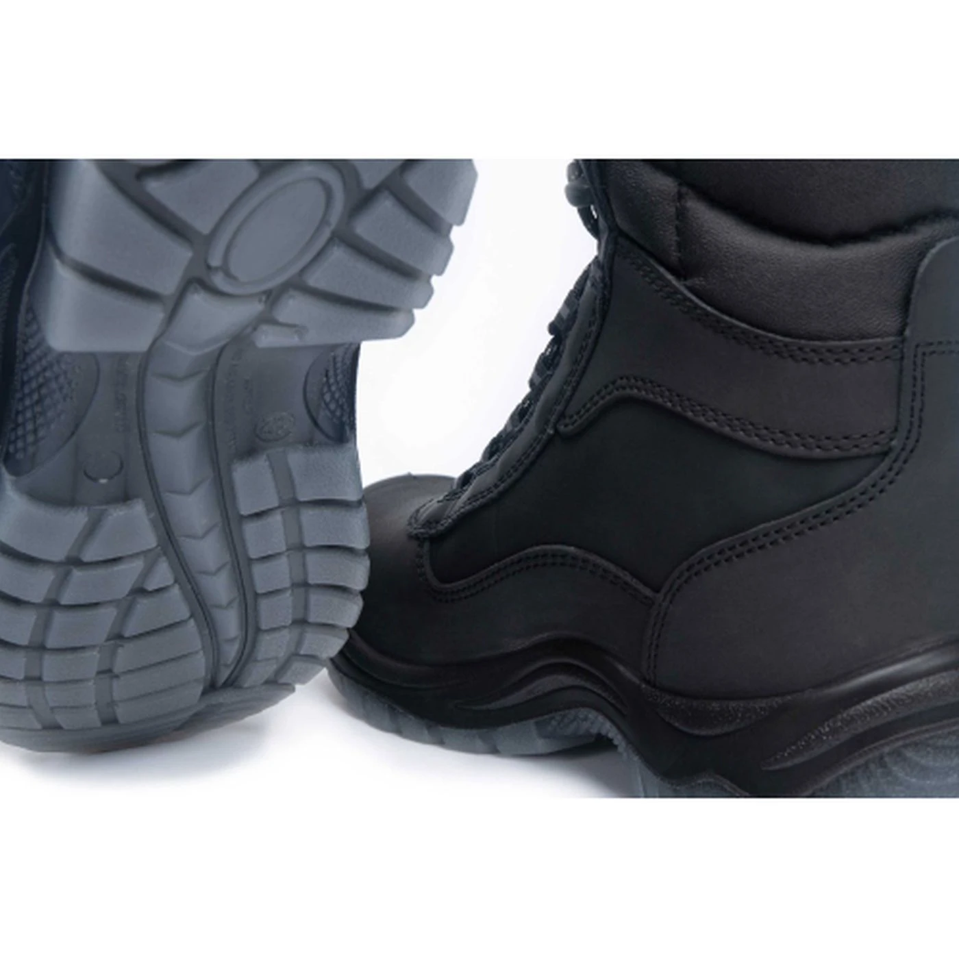 Bocanci înalți de protecție BK TPU MF S3 CI SRC / Cerva / Încălțăminte de protecție S3