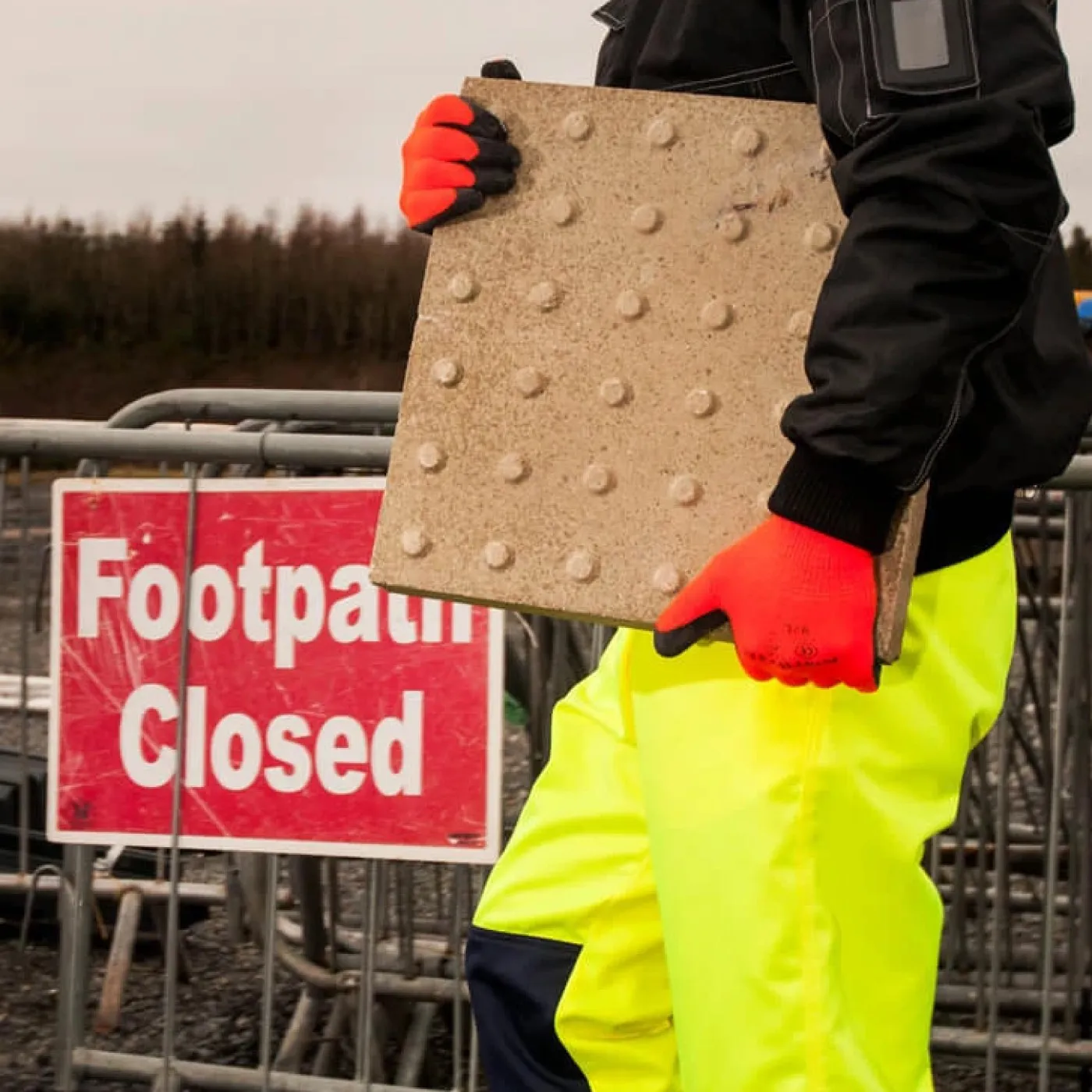 A143 - Mănuși Thermal Soft Grip / Portwest / Mănuși de protecție din material textil impregnate