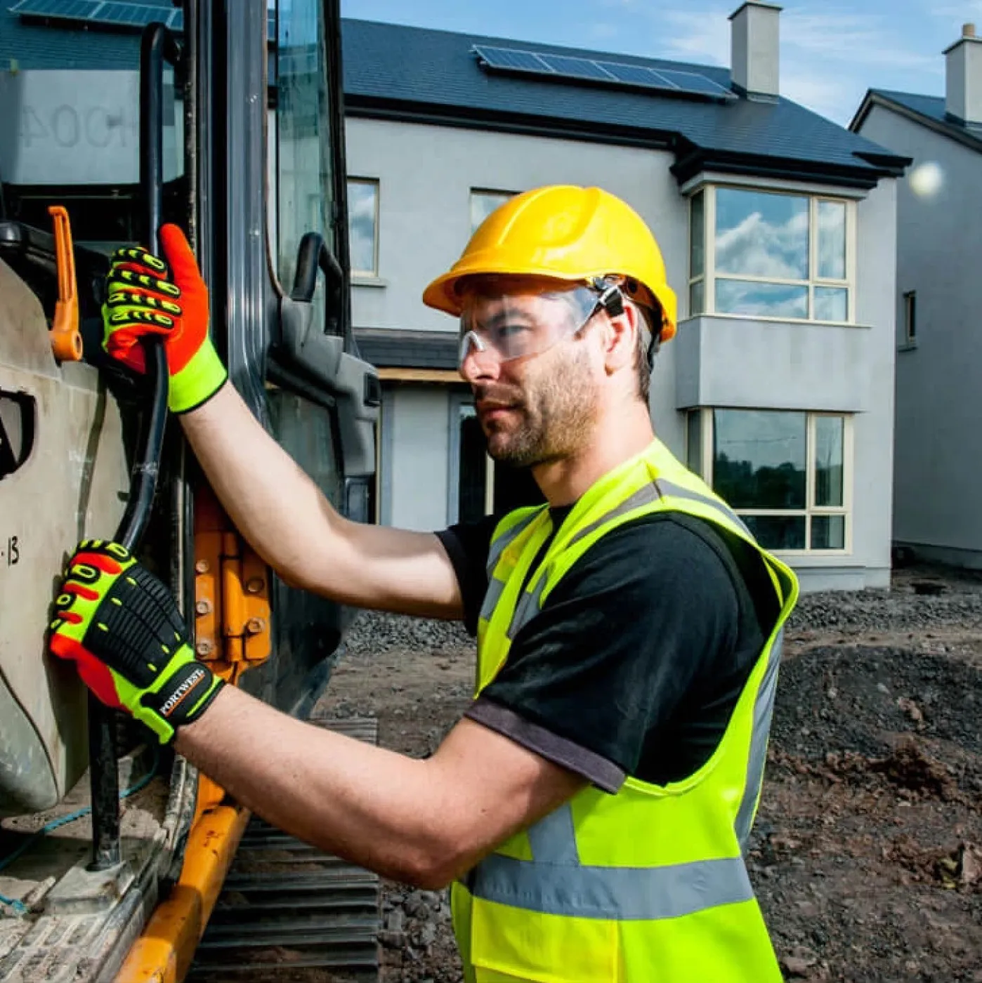 S476 - Vestă Berlin Executive / Portwest / Veste de lucru și de semnalizare