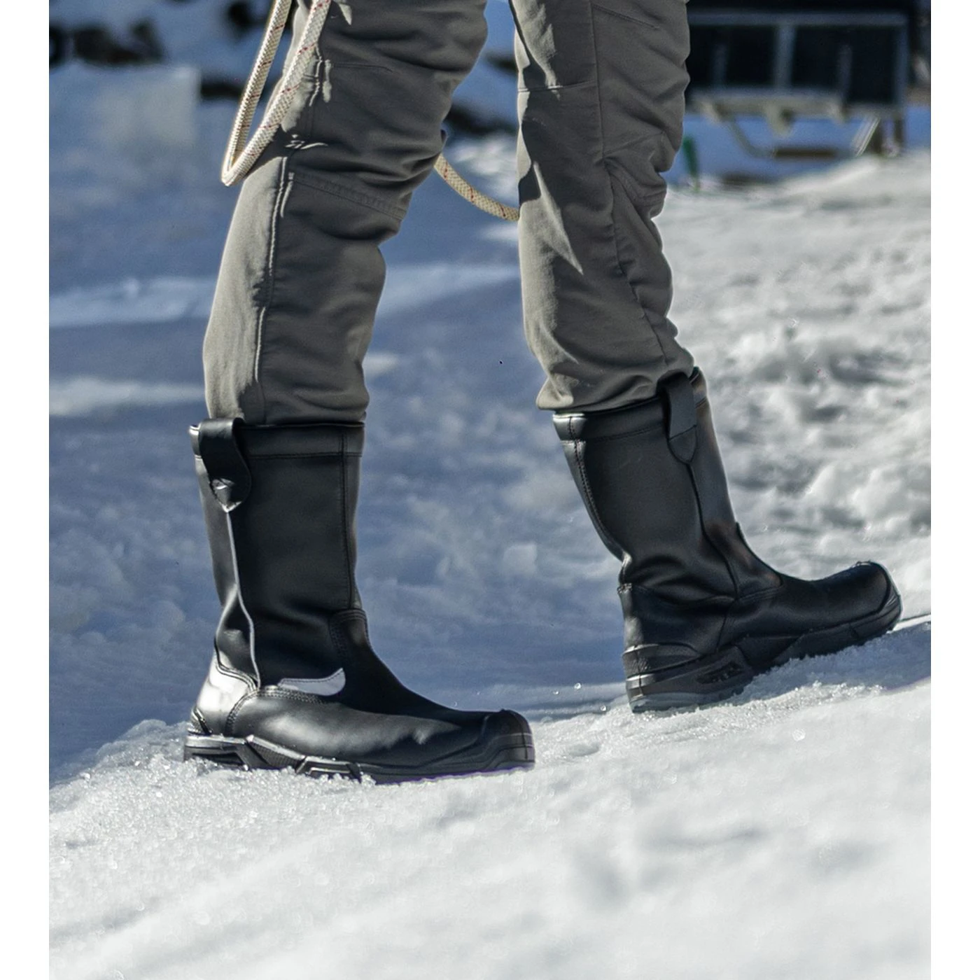 Cizme de protecție WINTER NEW S7S FO CI HI HRO SC SR / Giasco / Cizme de protecție și de lucru
