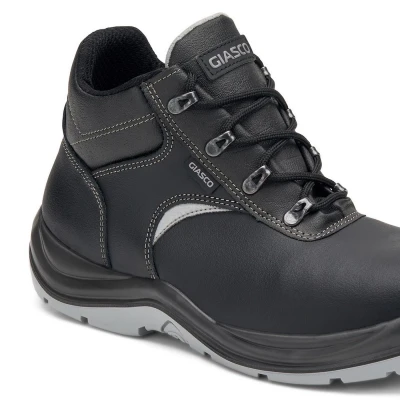 Bocanci de protecție CAMBRIDGE S3 SRC / Giasco / Bocanci de protecție și ghete de lucru