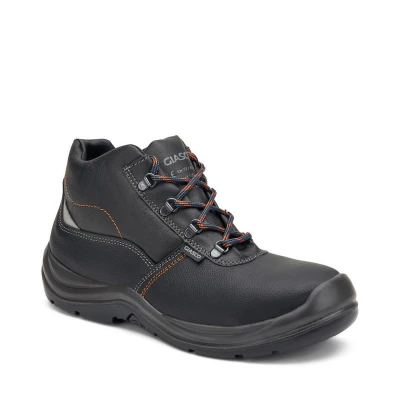 Bocanci de protecție VERDI S3 FO SR / Giasco / Bocanci de protecție și ghete de lucru