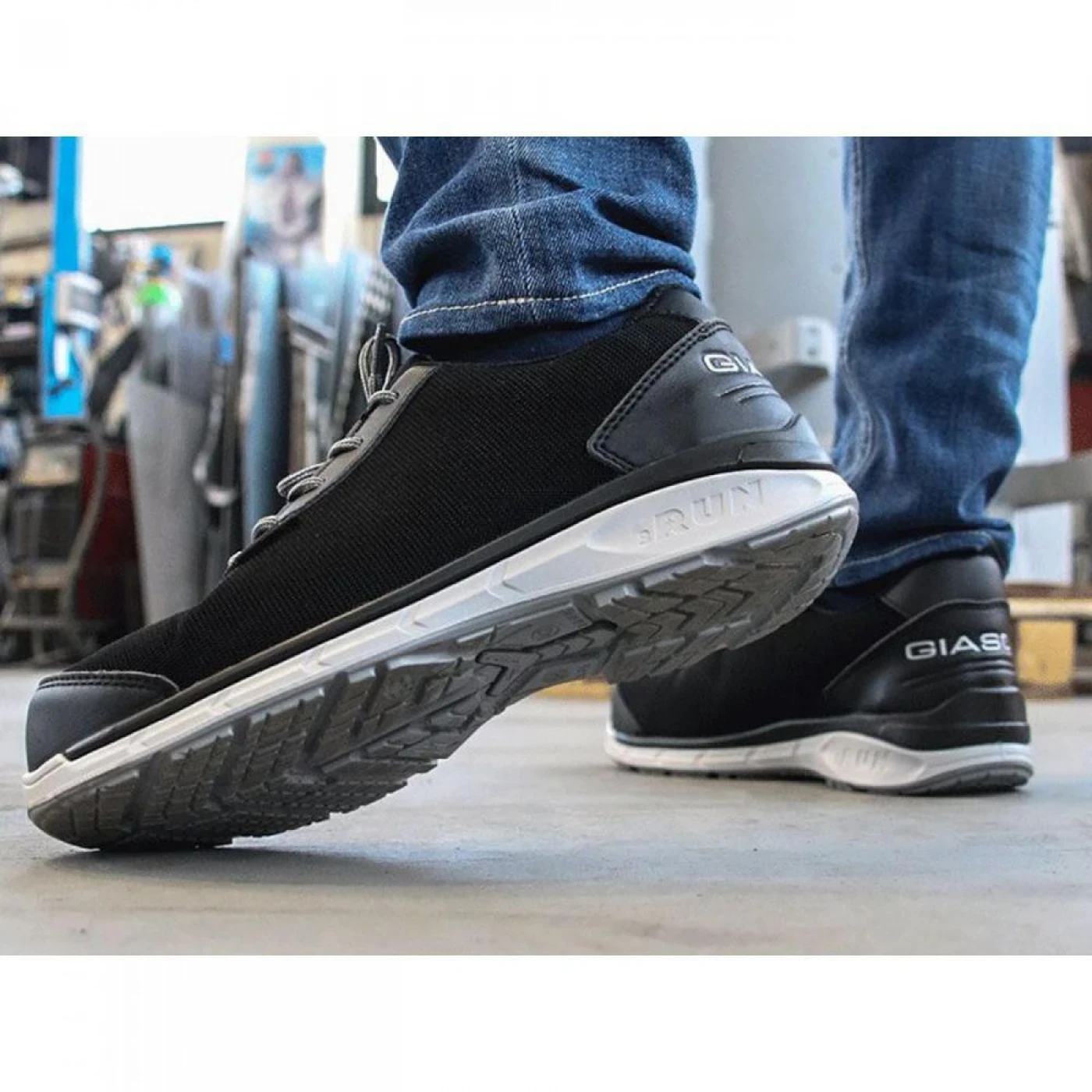 Pantofi de protecție nemetalici SHAMAL S3 SRC / Giasco / Pantofi de protecție, outdoor și de lucru