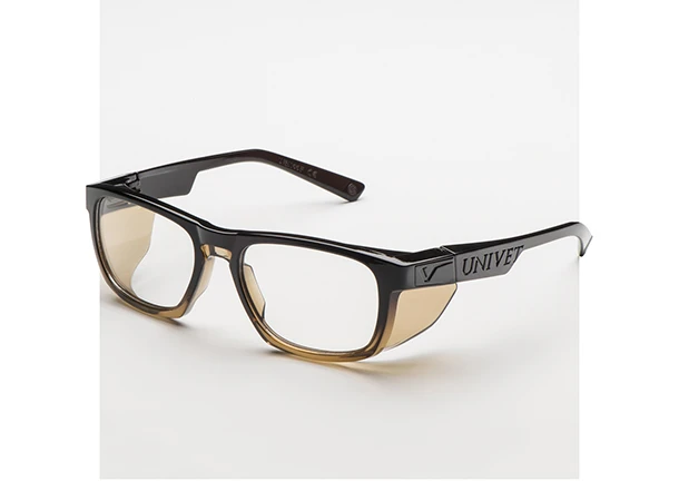 Univet 573 - Design dinamic