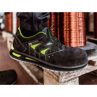 Pantofi de protecție PANAREA S1P SRC ESD / Giasco / Pantofi de protecție, outdoor și de lucru